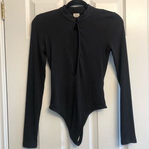 ⚡️SALE⚡️Aritzia Wilfred Harlequin Bodysuit- Size M
